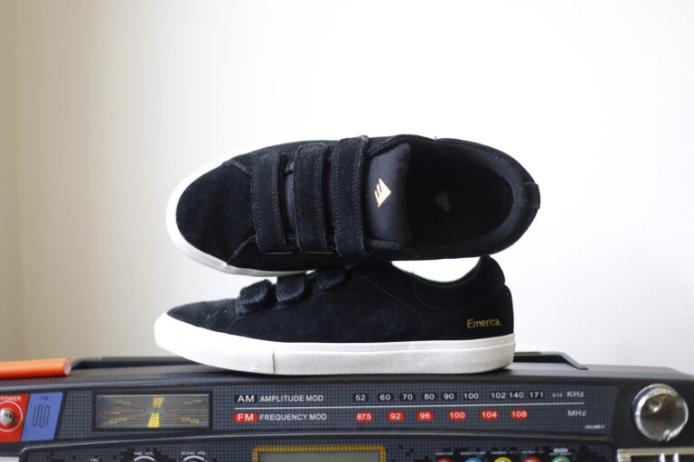 Emerica Velcro Black Suede Low